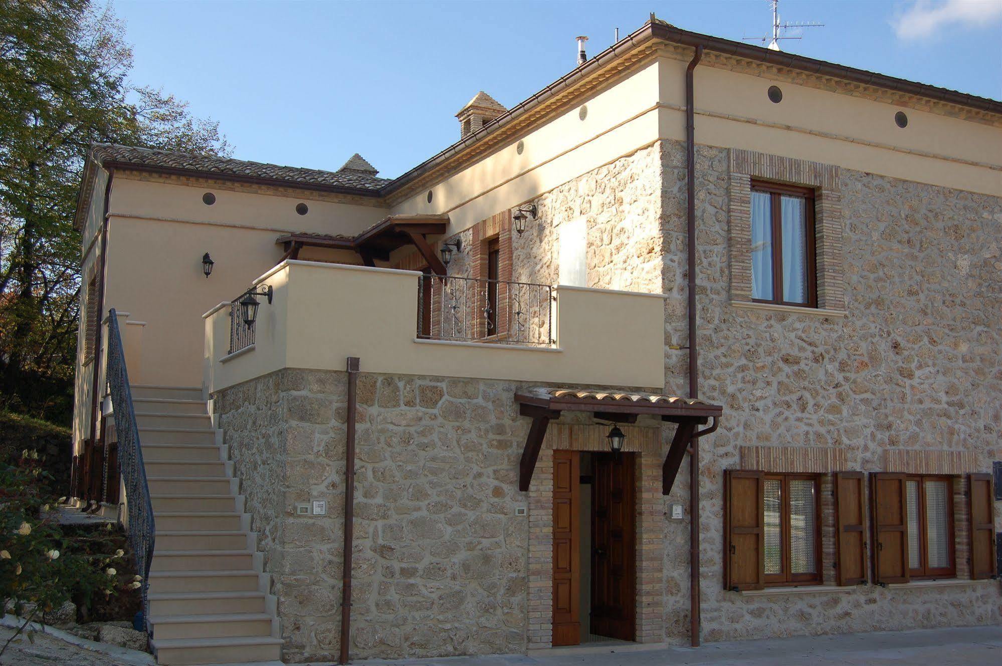 Le Pietre Ricce B&B Roccamontepiano Екстериор снимка