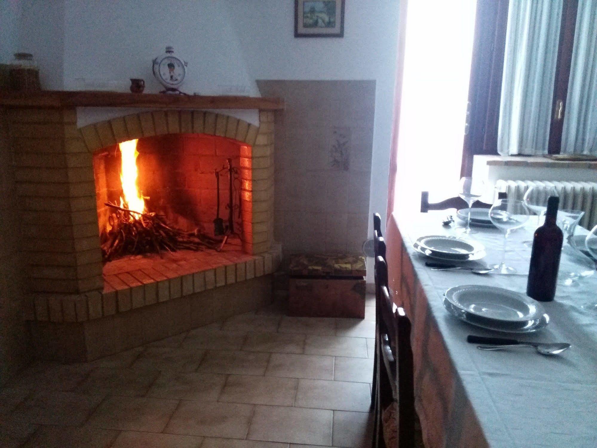 Le Pietre Ricce B&B Roccamontepiano Екстериор снимка